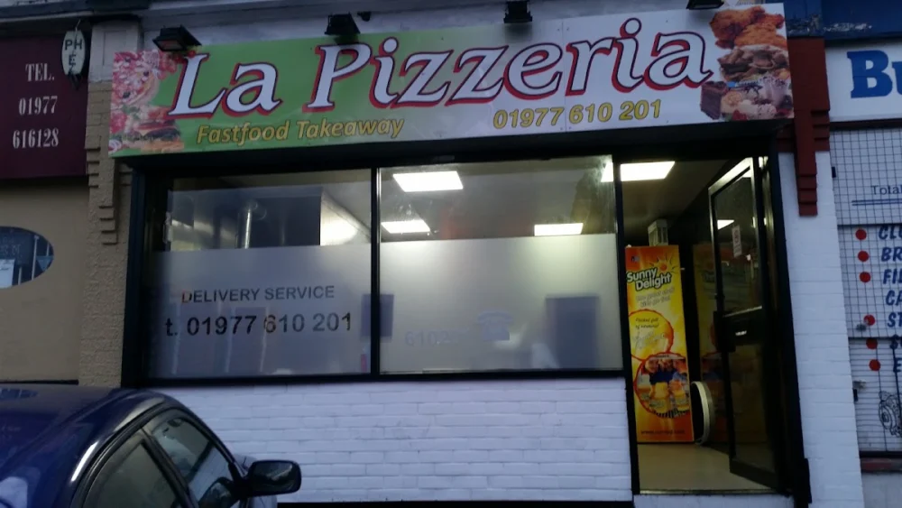 La Pizzeria