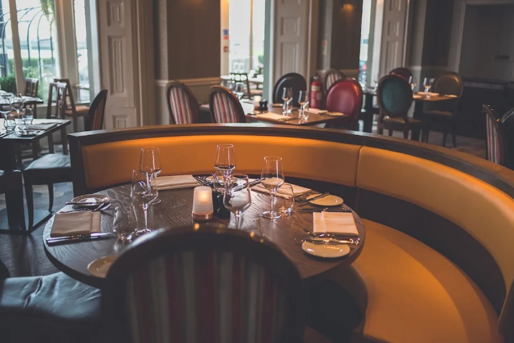 Mr. White's English Chophouse - Dover
