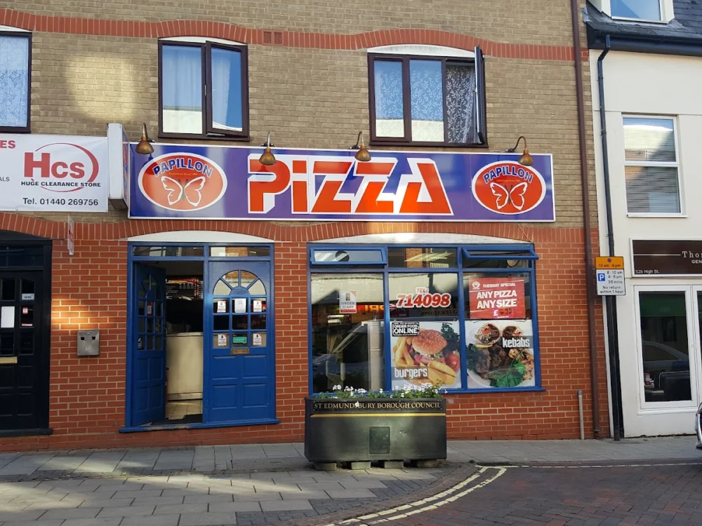 Papillon Grill & Pizza