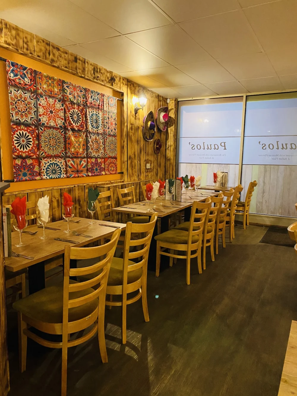 Paulos Restaurant