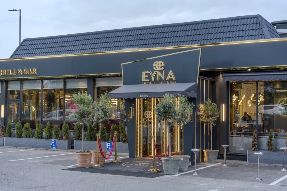 The Eyna